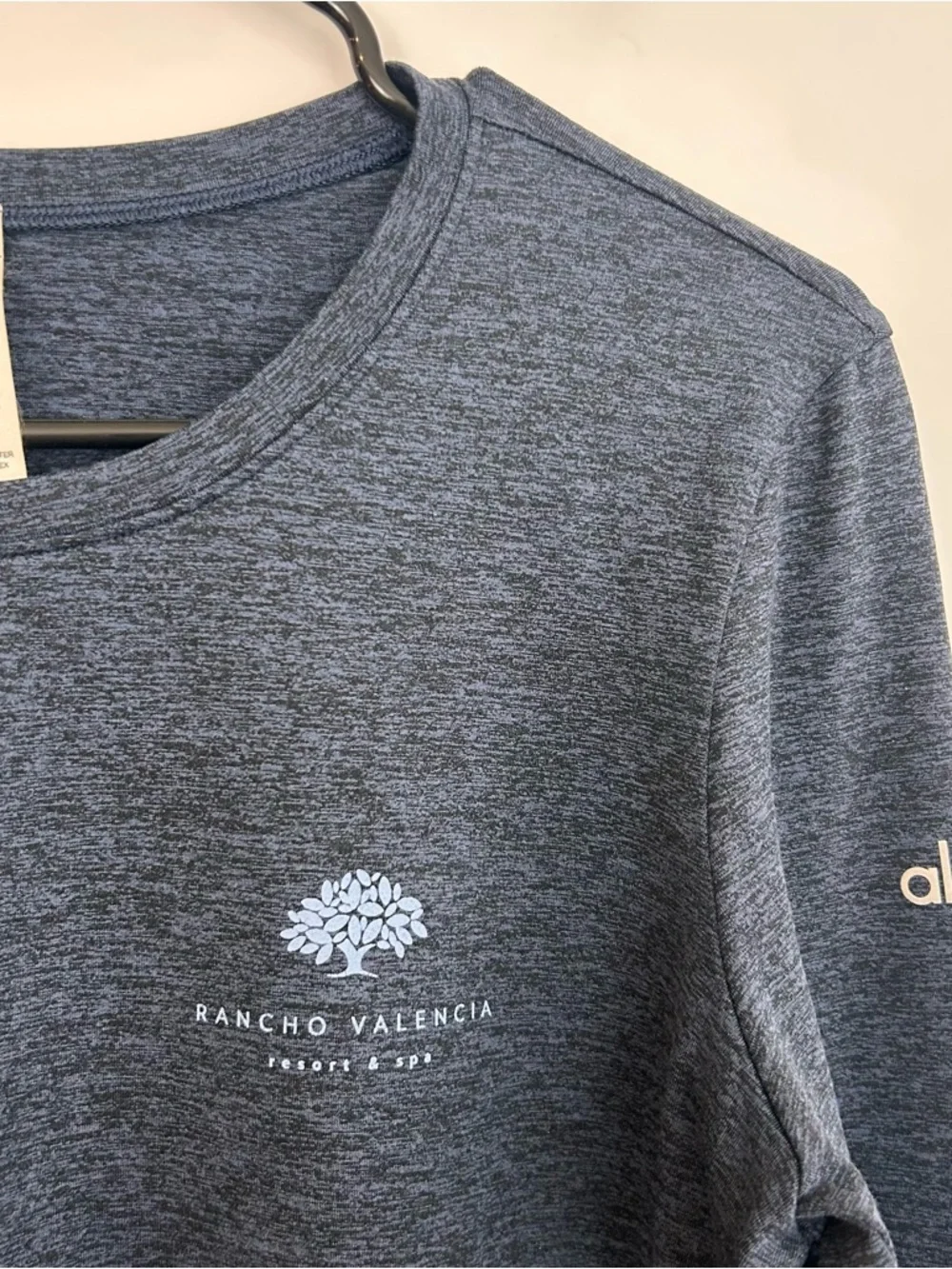 Alo Yoga Blue Pullover Rancho Valencia Resort/Spa Long Sleeve T-shirt Large